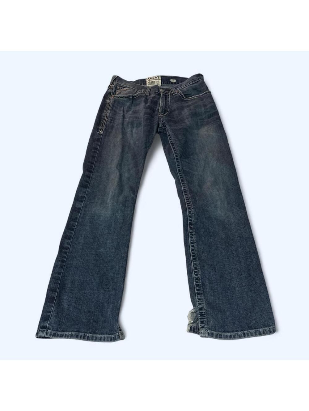 Ariat M4 Low Rise Relaxed Boot Cut faded blue denim jeans Size 31x34
